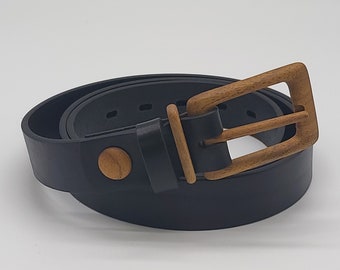 Banff Empathy 306: Biodegradable Handcrafted Black Leather Biodegradable Belt with Walnut Wood Buckle
