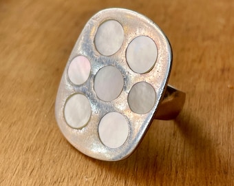 Large Sterling Silver with Shell Inlay Polka Dots  size 5 1/2