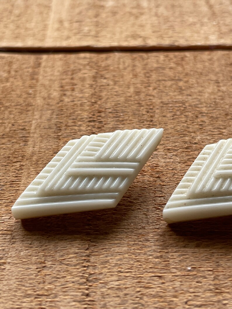 Paralellogram-o-rama Set of 2 Gorgeous White Glass Buttons for sewing or collecting image 2