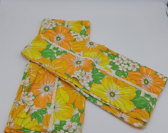 Wabasso | Etsy Wabasso 1970s Striped Pillowcases