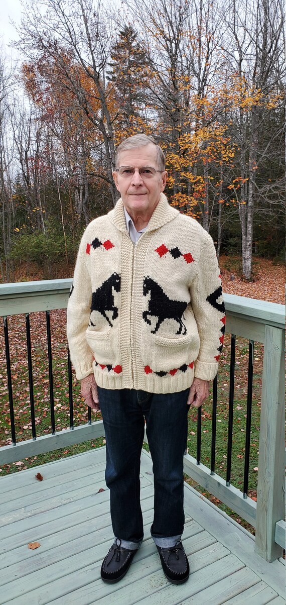 Vintage Hand Knit Horse Sweater / Cardigan / Men's