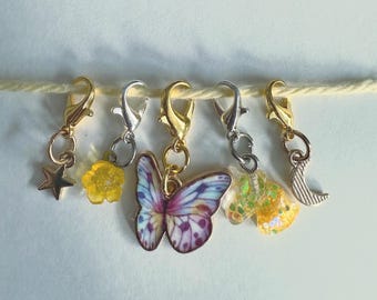Mystery Pack of 4 Crochet & Knit Stitch Markers or Charms Gold and Silver