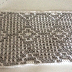 Overlay mosaic crochet -  Textured Maze Design - CHARTS
