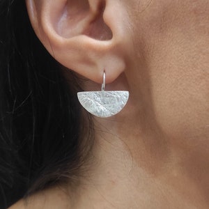 Halbmond Silber Ohrringe Sterling Silber Halbkreis Ohrringe Baumeln Tropfen Halbmond Ohrringe Geometrische Ohrringe Casual
