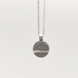 Collier pendentif en béton fait main lingot d&#39;argent sterling, bijoux minimalistes