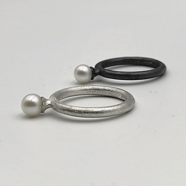 Oxidized Sterling Silver Pearl Ring,Freshwater Pearl,June Birthstone Ring,Minimalist Handmade Silver Ring,Single Pearl Ring,White Pearl Ring
