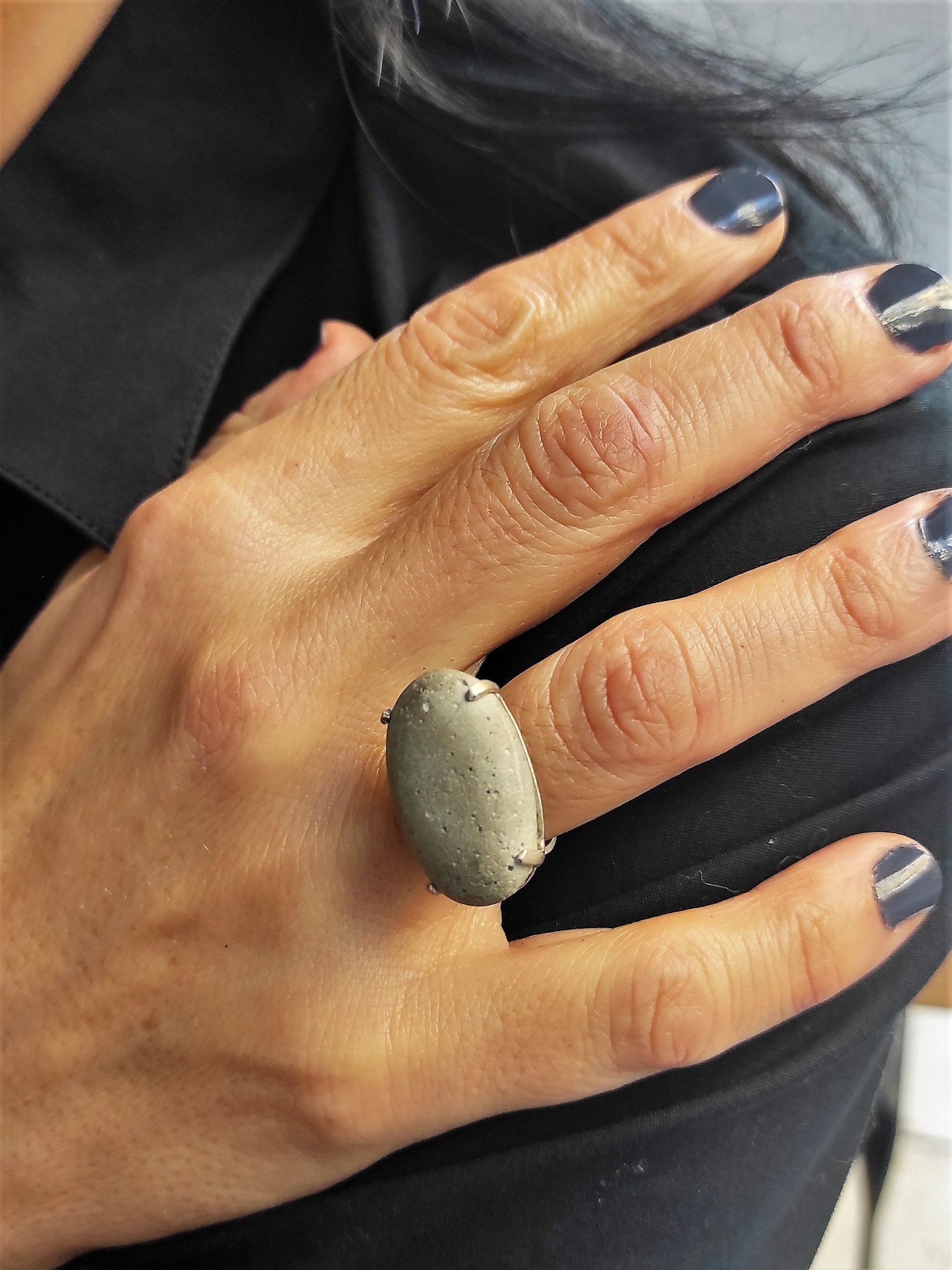 Concrete Oval Cabochon Ring 925 Silver Geometric Concrete Ring Oval Horizontal Ring Modern Concrete Jewelry Statement Ring Every day