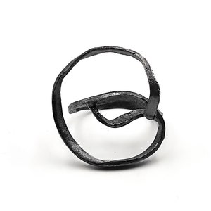 Abstract Oxidized 925 Silver Open Ring, Irregular Circle Minimalist Ring, Geometric Unusual Ring,Asymmetric Statement Ring,Unique Black Ring image 2