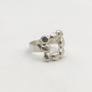 Unique Ring