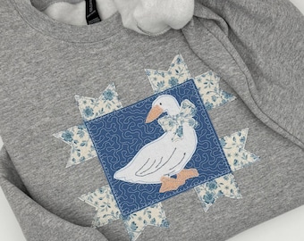 Vintage Goose Quilt Square Applique Design for Machine Embroidery- Blanket Stitch Appliqué Design