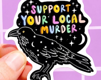Zabawna naklejka z krukiem, prawdziwa zbrodnia, naklejka z krukiem, obserwacja ptaków, Edgar Allan Poe, prezent dla miłośnika książek, humor, mem, ironia, gotycka naklejka, sarkazm, poeta, prezent, gotyk