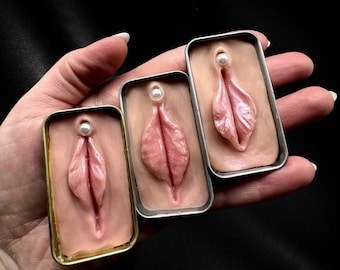 Hand-Sculpted Anatomical Magnet – Polymer Clay Resin Sculpture, Weird Home Decor (One of a Kind)