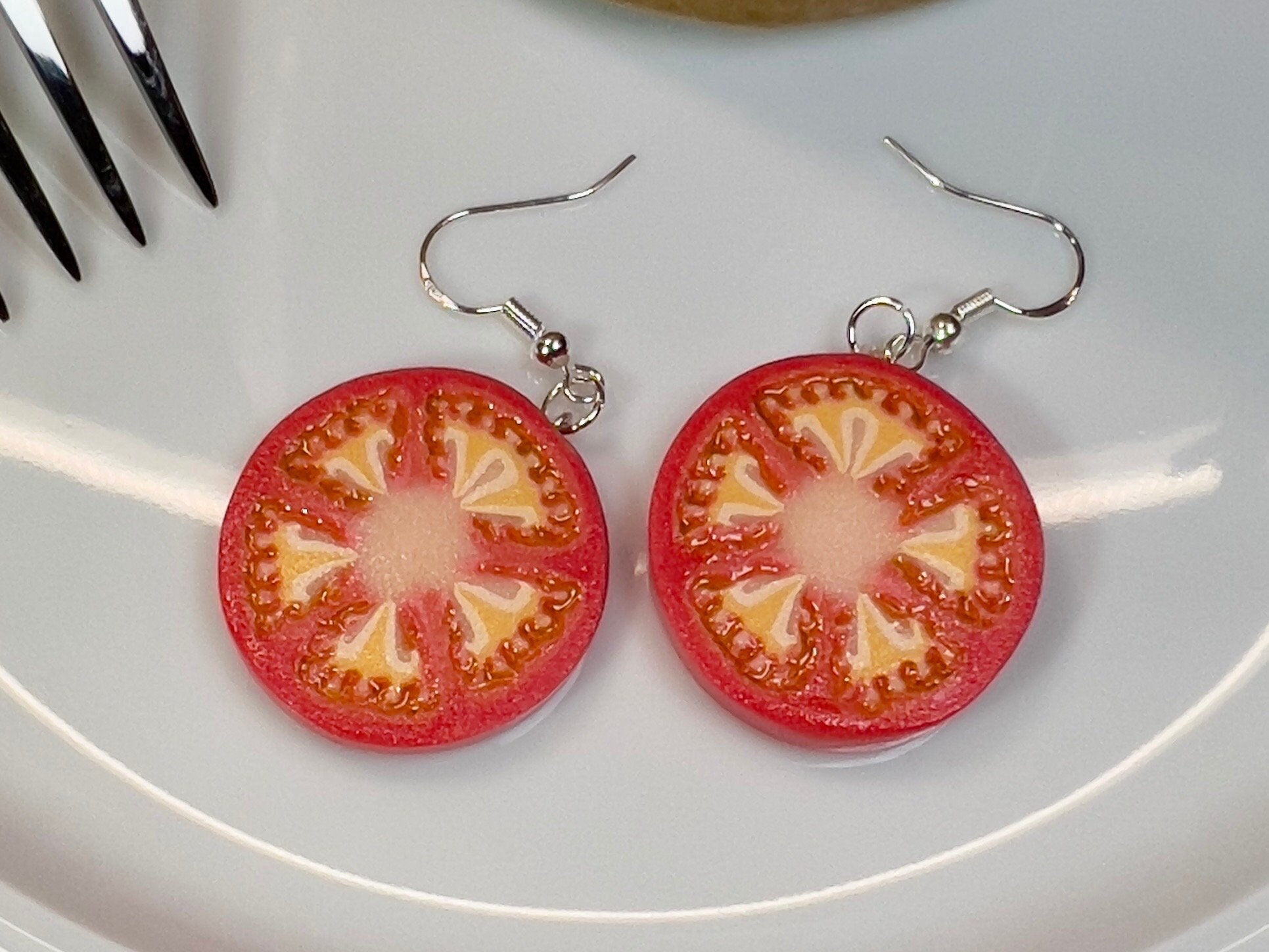 Red tomato jewellery sale