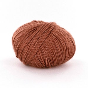 Fonty Moustache Garn - Super Kid Mohair • Seide • feine Merinowolle - Farbe 404