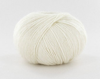 Fonty Yarn Moustache - Super kid mohair • silk • thin merinos - Color 408