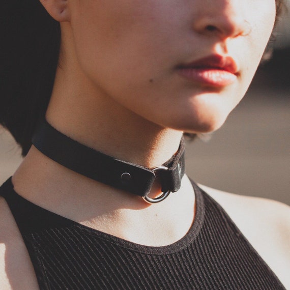 Oring choker discount