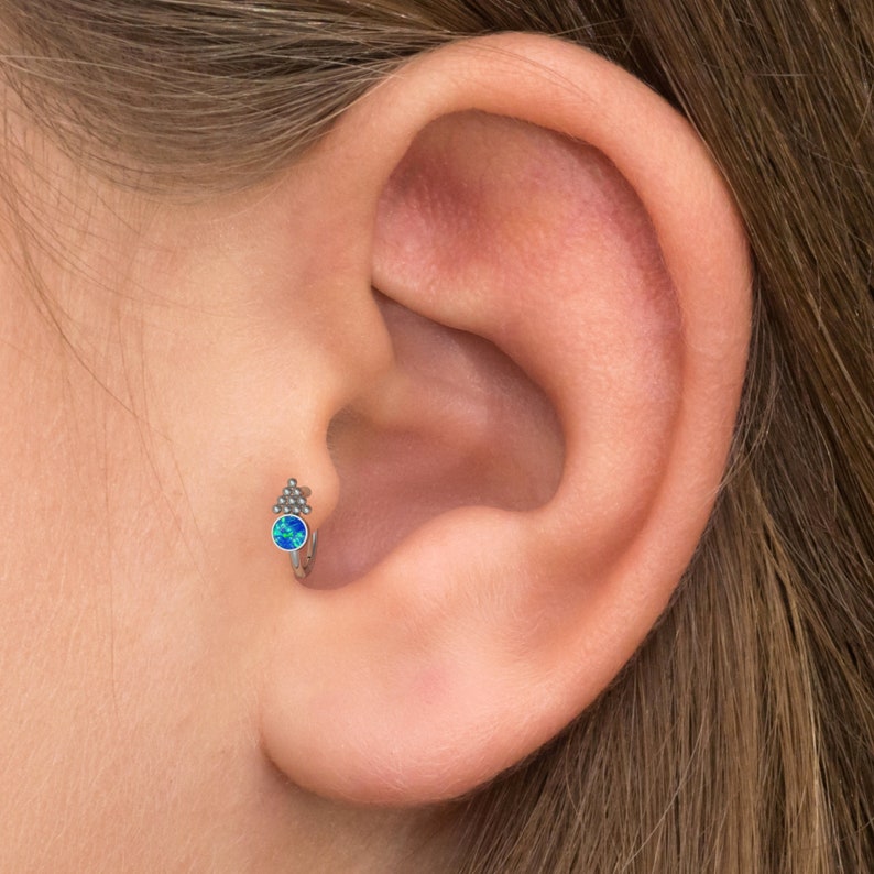 Rook Clicker Cartilage Hoop Earring Opal Tragus Hoop 18g 16g Clicker Hoop Titanium Conch Piercing Forward Helix Ring Tragus Ring