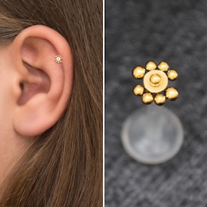 Flat Back Cartilage Earring Stud Bioflex, Tragus Ring, Forward Helix Piercing, Tragus Earring, Conch Labret Jewelry