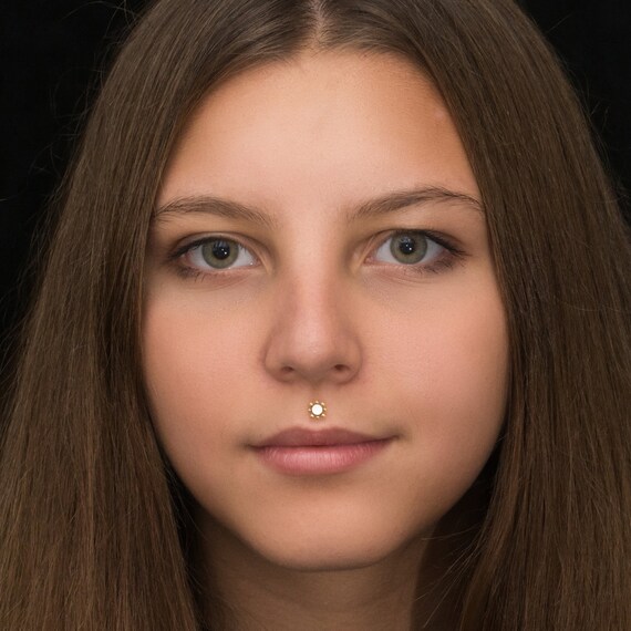 Bioflex Medusa Lip Piercing, Lip Jewelry, Monroe Lip Stud 16g