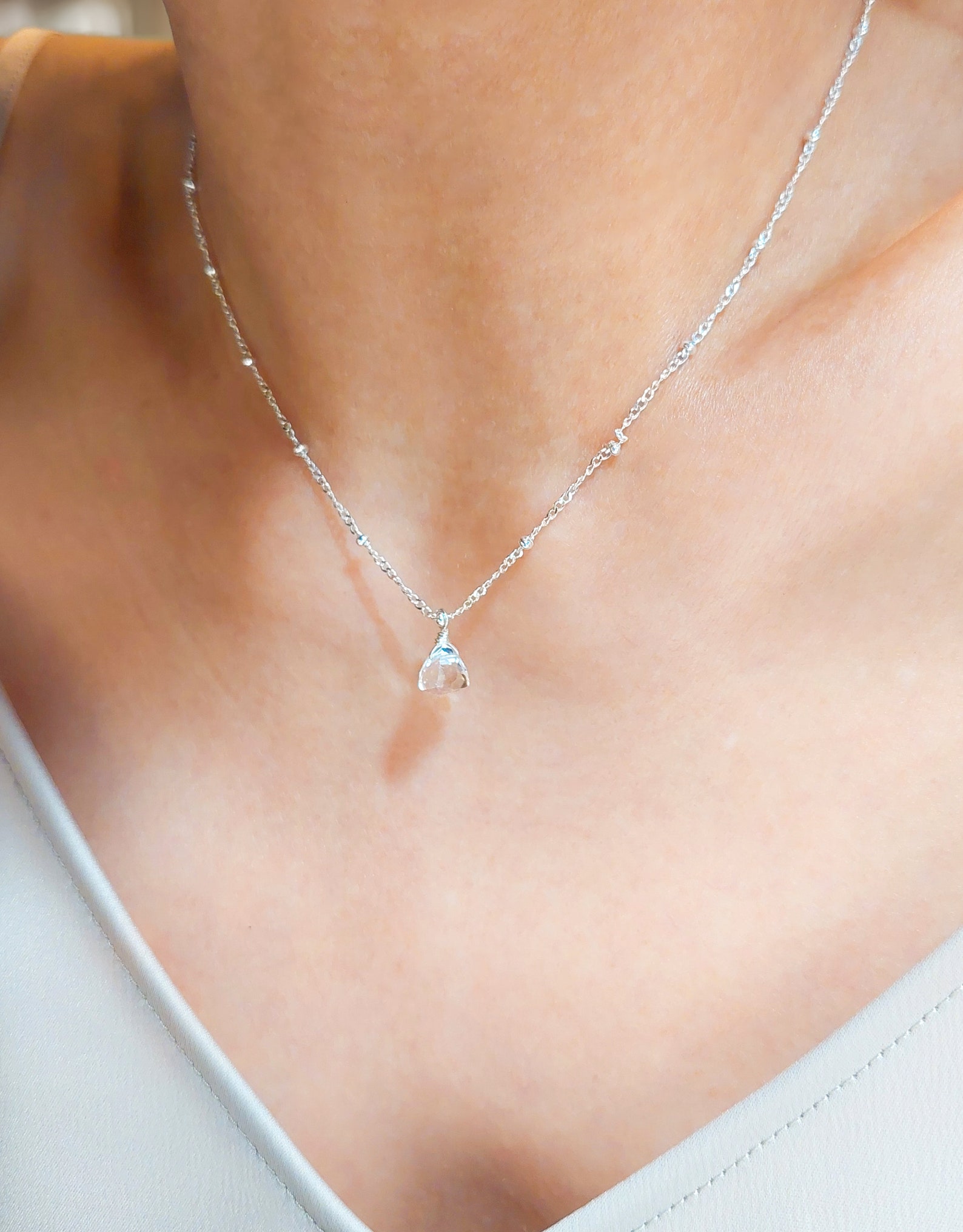 Clear Quartz Crystal Necklaces main image 0