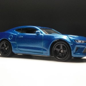 Chevrolet Camaro Matchbox (Custom black wheels)
