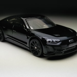 Audi E Tron Hot wheels (Custom plastic wheels)
