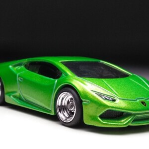 Lamborghini Huracan LP 610-4 Hot Wheels (Custom Real Rubber tires)