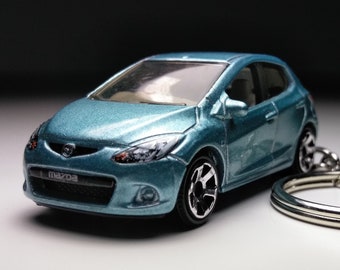 Tomica mazda 2 top