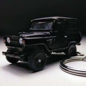 Nissan Patrol Keychain