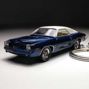 Pontiac Grand Am Keychain