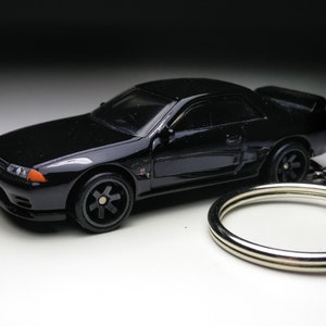Nissan Skyline R32 Hot wheels Keychain