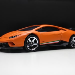 Lamborghini Huracan Perfomante 1/64 scale (Custom plastic wheels)