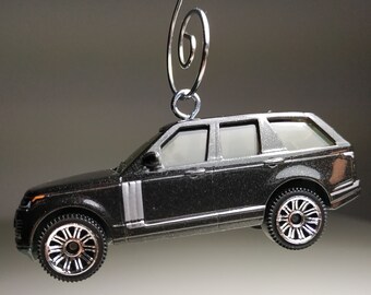 3D Land Rover Velar custom keychain by Brian Thornton keyring key chain finished in black color trim diecast metal body