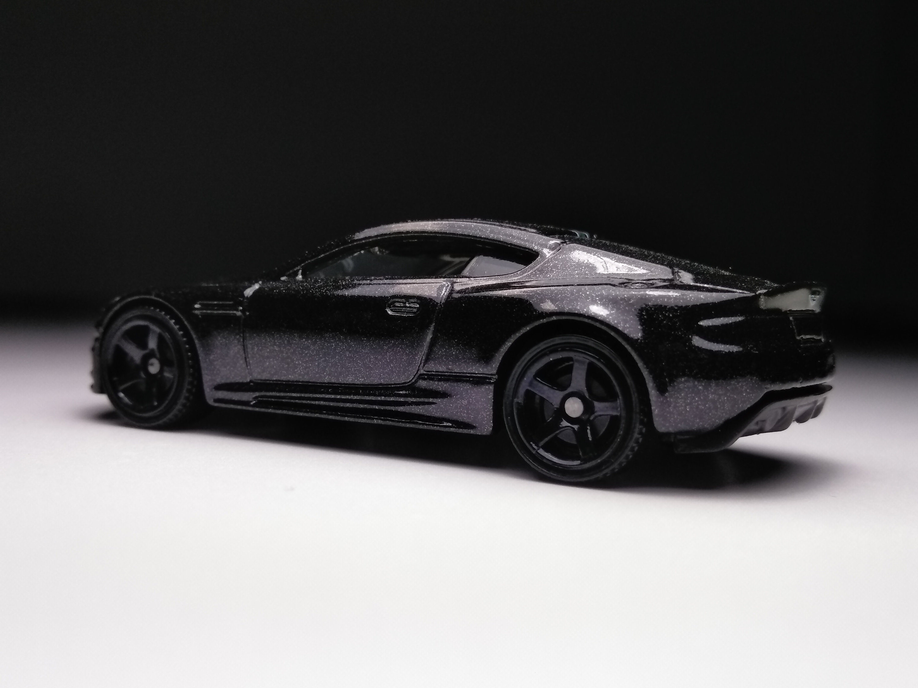 ASTON MARTIN DBS Hot Wheels Kundenspezifische Kunststoffrader Etsy