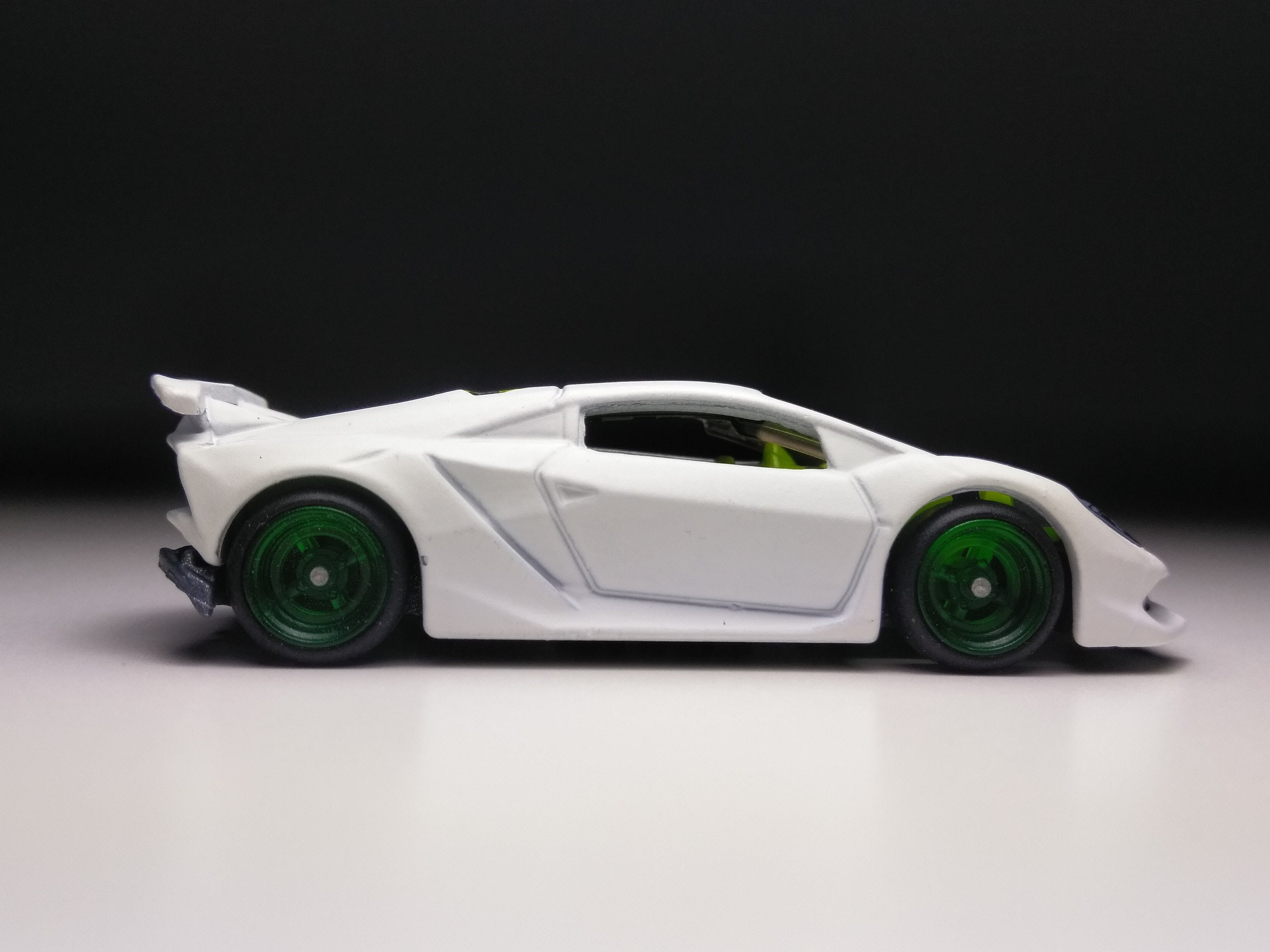 Lamborghini Sesto Elemento Hot Wheels (custom Real Rubber Tires) - Etsy, image size:3000x2250