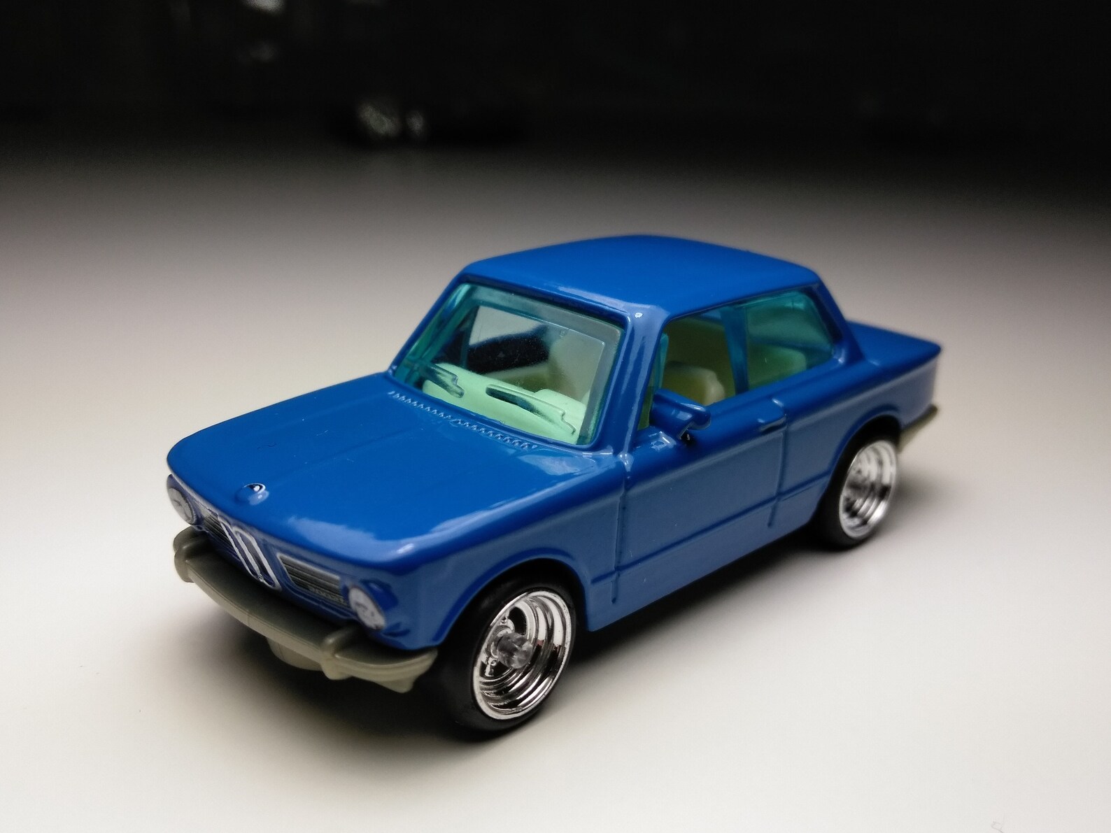 Matchbox bmw e34