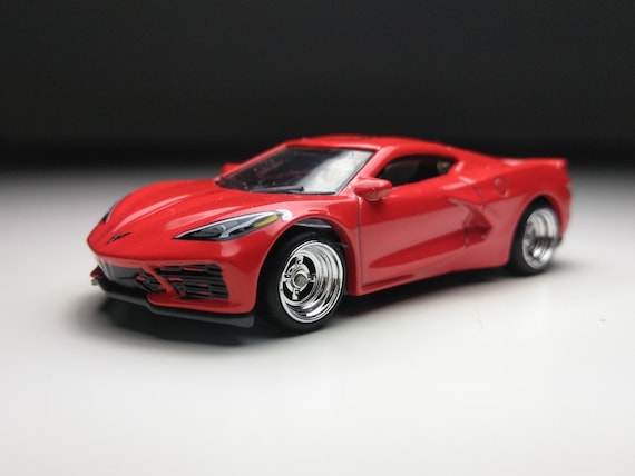 CORVETTE C8 ホットウィール 1/64スケール (カスタムリアル
