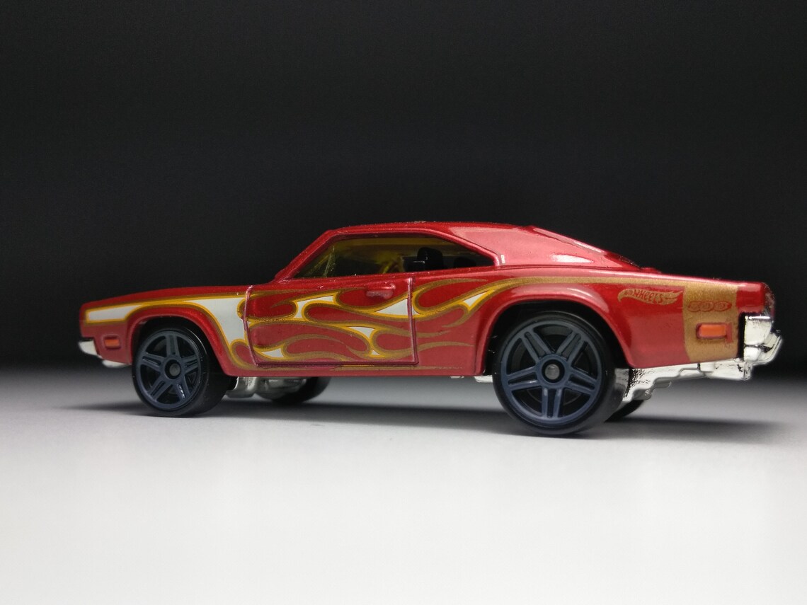 Hot wheels dodge charger