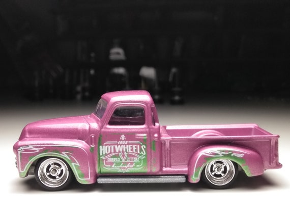 52 chevy sales super treasure hunt