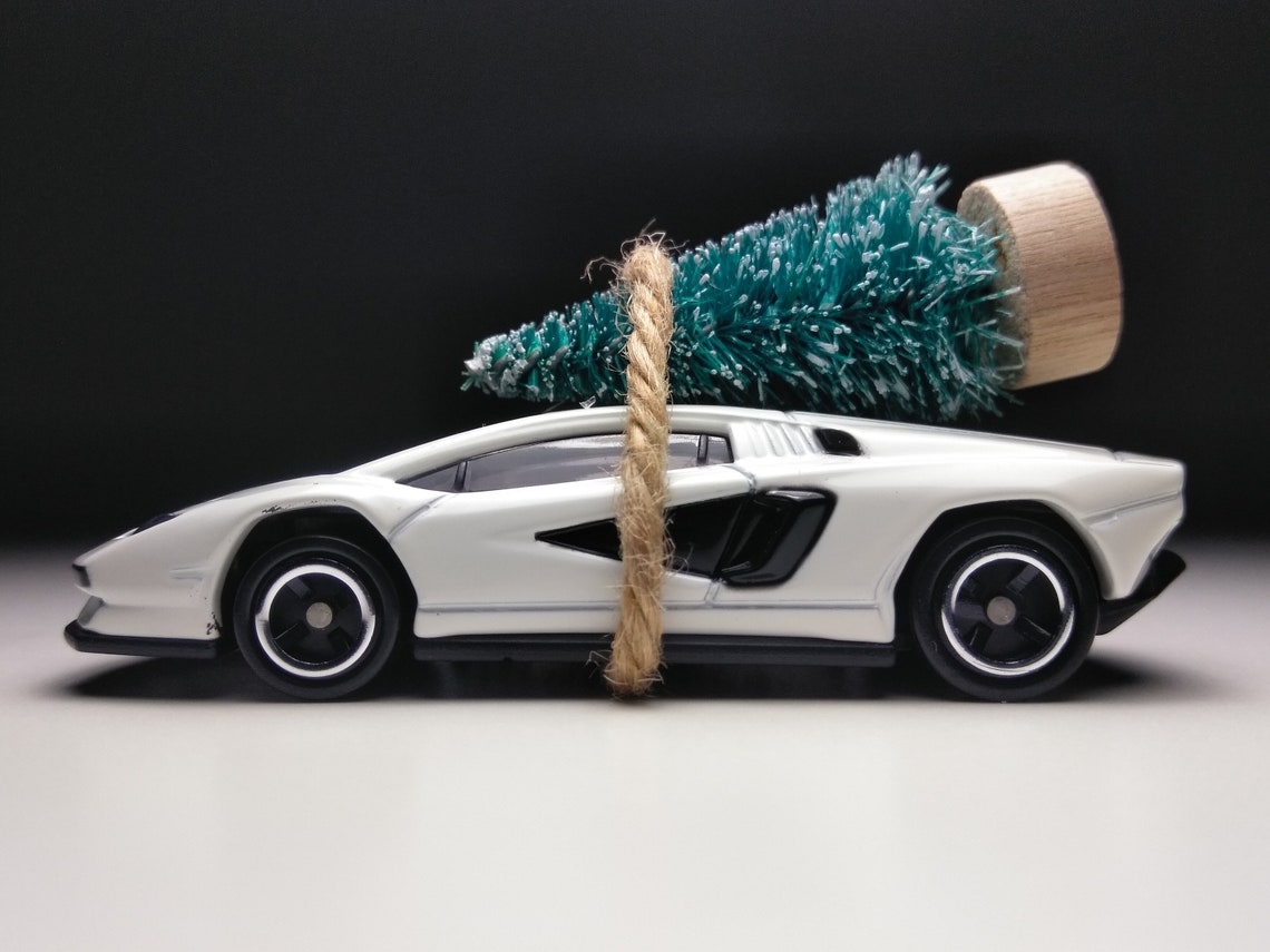 Countach LPI 8004 Carrying Christmas Tree Car Etsy