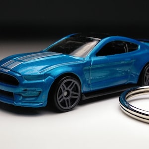 Ford Mustang Shelby GT350 Hot wheels Keychain