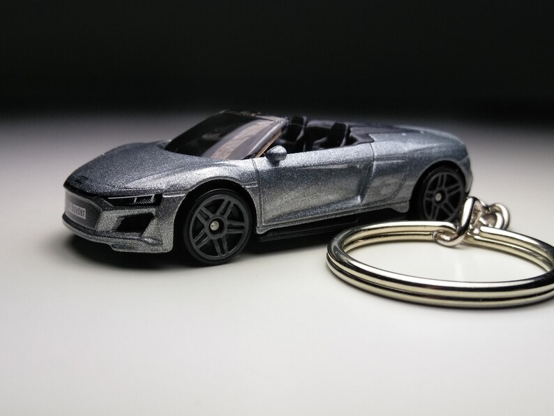 Audi R8 Hot Wheels Keychain - Etsy