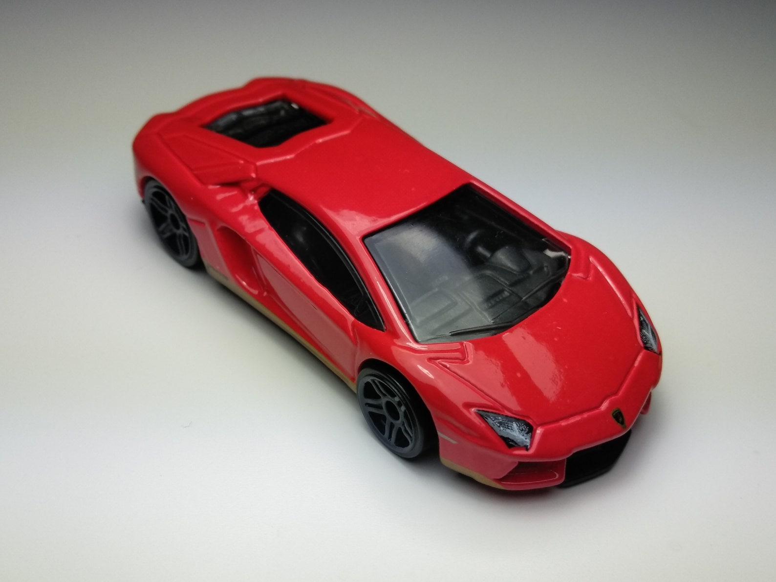 Lamborghini aventador hot wheels