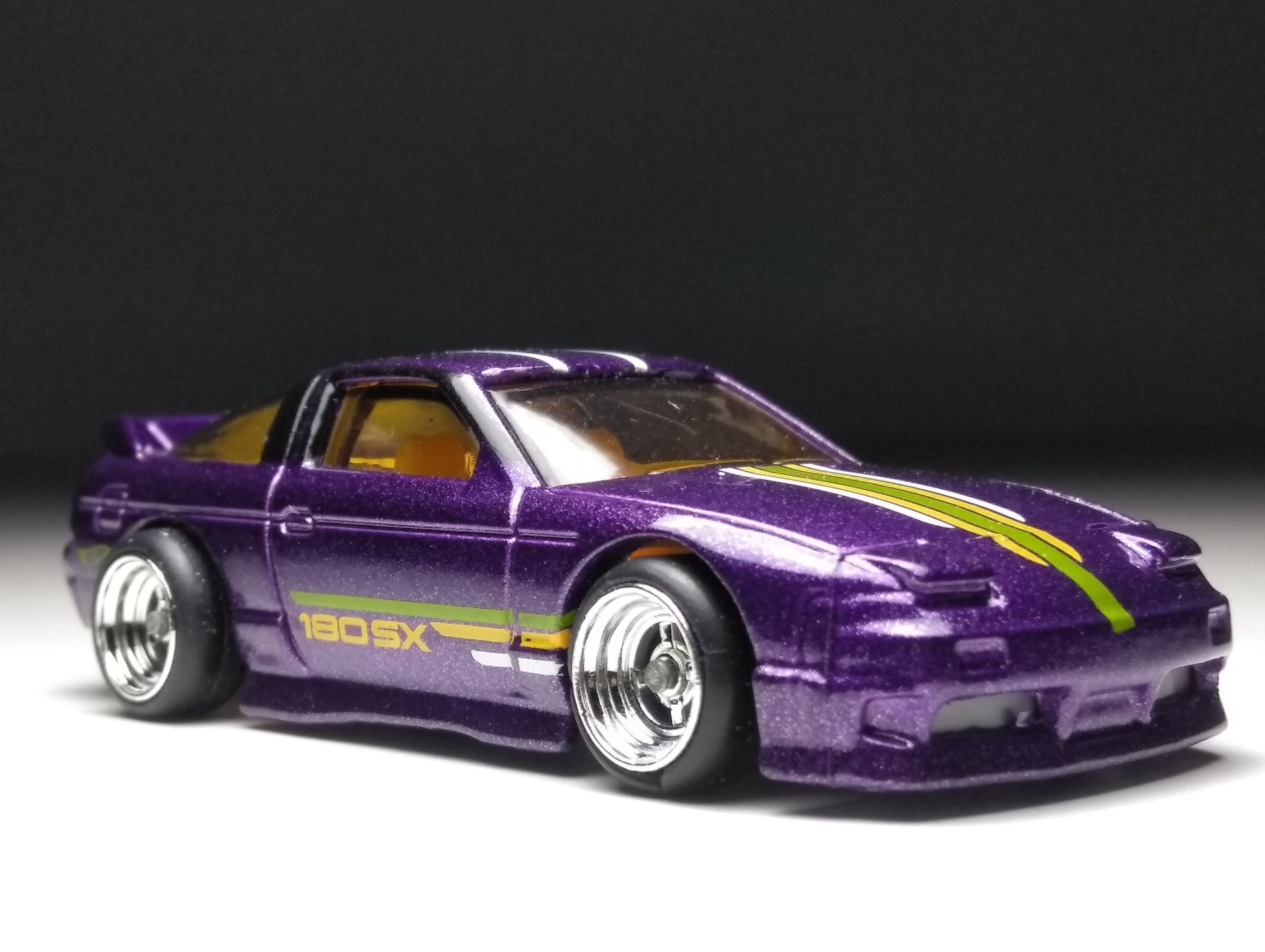 NISSAN 180SX ホットホイール(カスタムリアルラバータイヤ NISSAN 180SX ホットホイール(カスタムリアルラバータイヤ