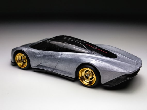 Hot wheels mclaren speedtail deals