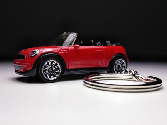 Mini Cooper S Cabrio Rote Streichholzschachtel Schlüsselanhänger