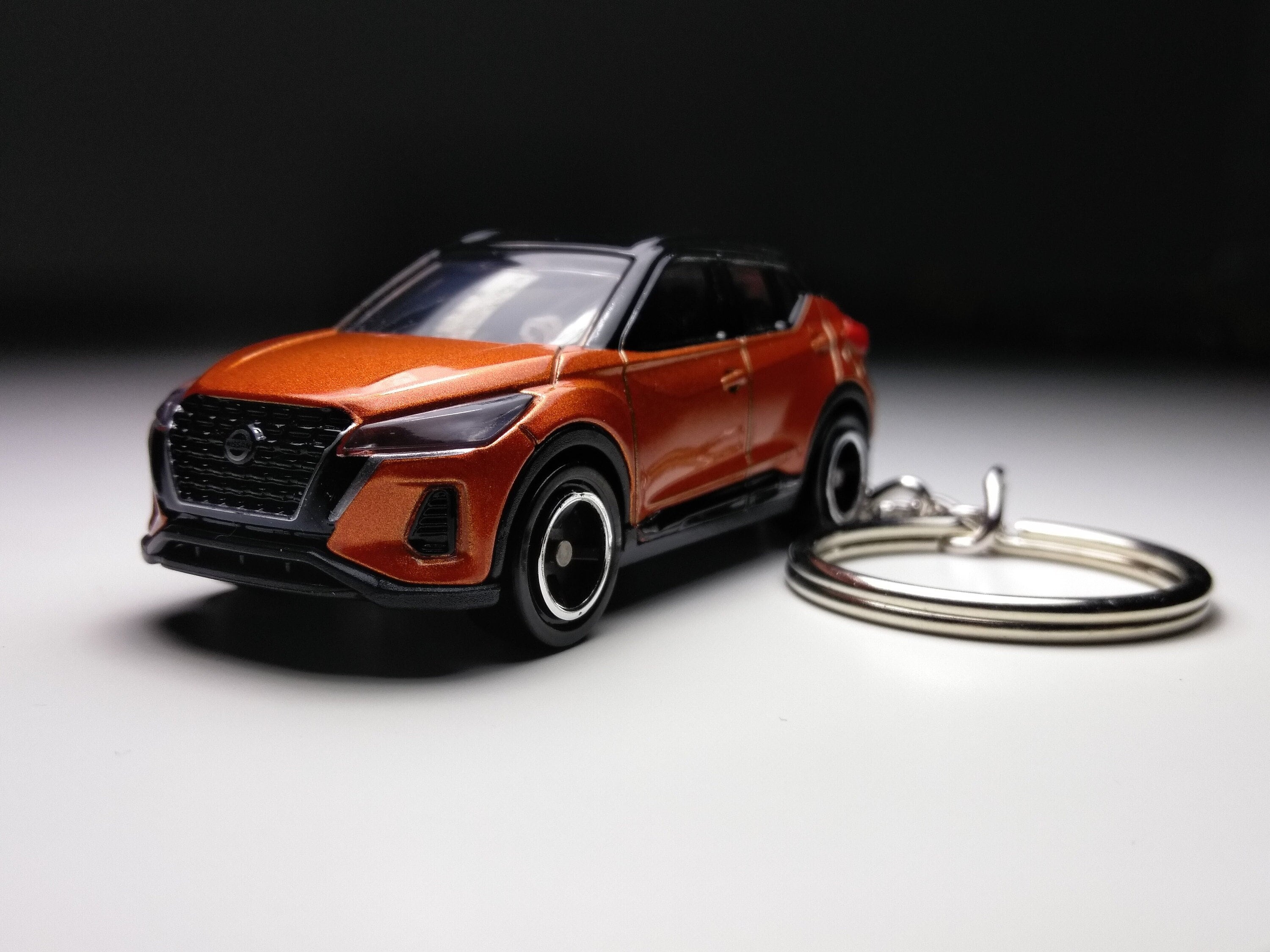 【未開封】日産正規品 Nissan Kicks ミニカー KWAMO-02198 Tomica Premium NISSAN KICKS Dark Blue KWAMO-36090 Mini Car New