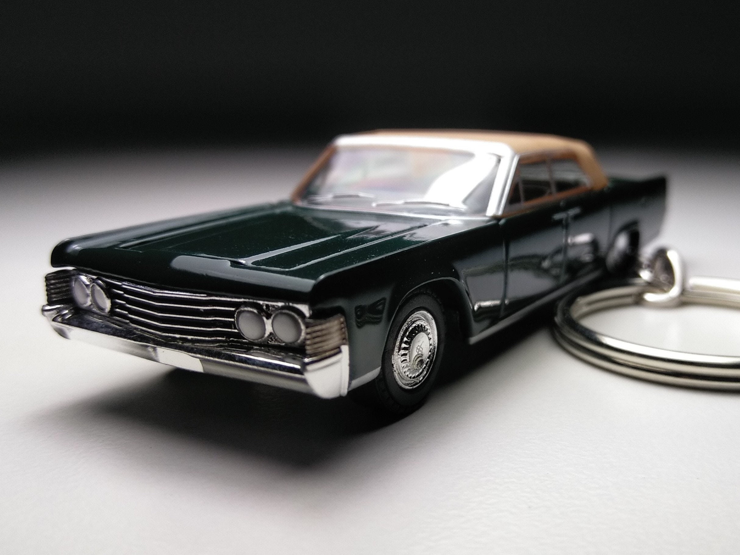Lincoln Continental Keychain