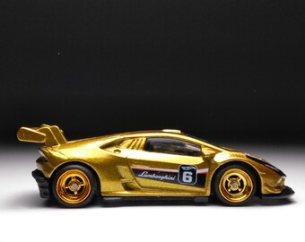 ランボルギーニ ウラカン LP 620-2 ランボルギーニ ウラカン LP 620-2 スーパートロフェオ 発表】GT