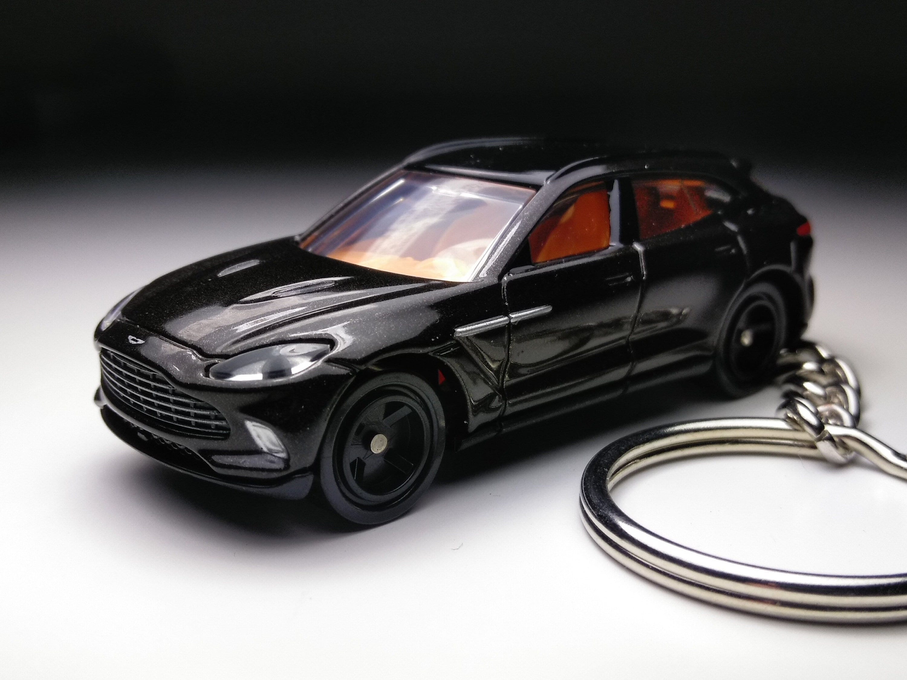 Aston Martin ロゴ入り収納ボックス Aston Martin ロゴ入り収納ボックス 【公式通販】